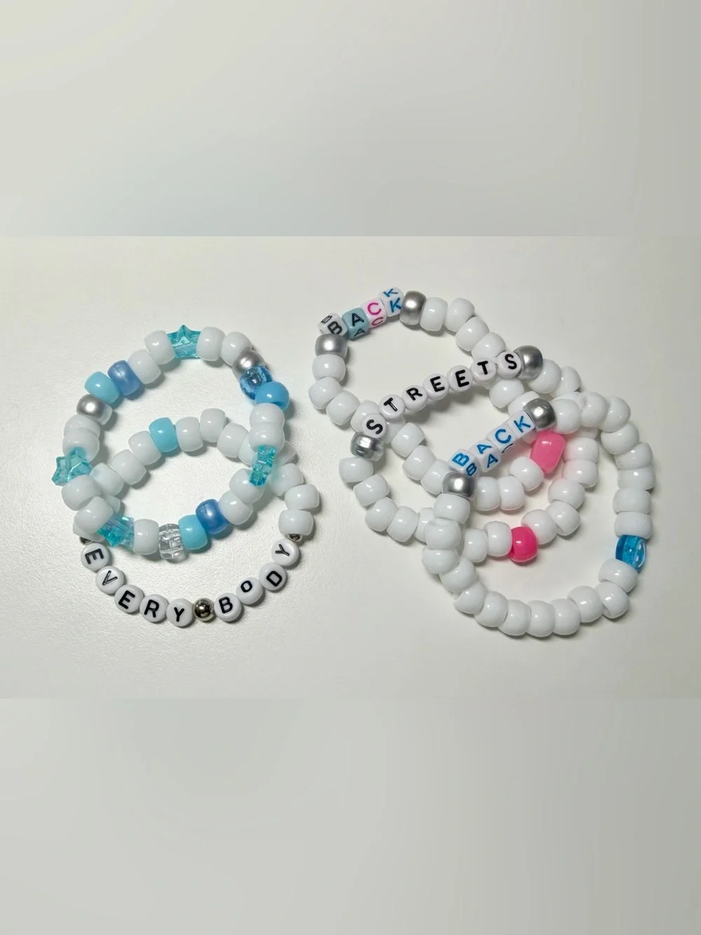 Backstreet Boys BSB White Beaded Stretch Bracelet Set Vegas Sphere friendship